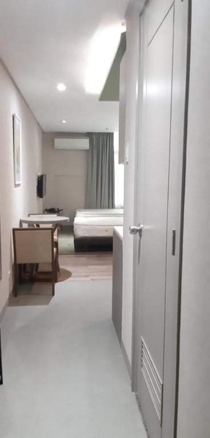 Studio Unit Condo At Antel Serenity Suites Makati Manila Ngoại thất bức ảnh