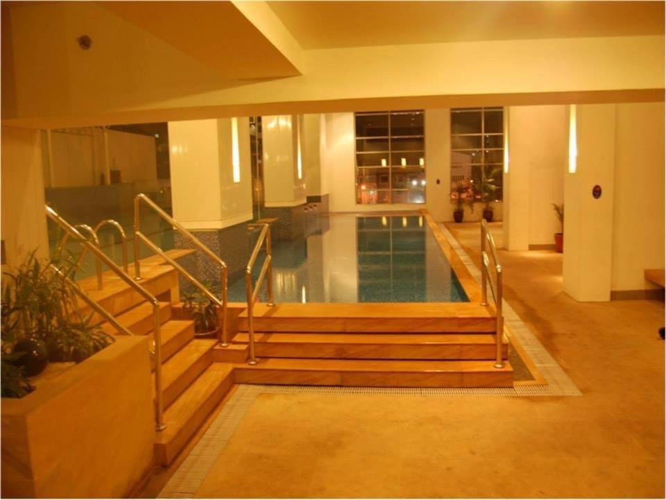 Studio Unit Condo At Antel Serenity Suites Makati Manila Ngoại thất bức ảnh